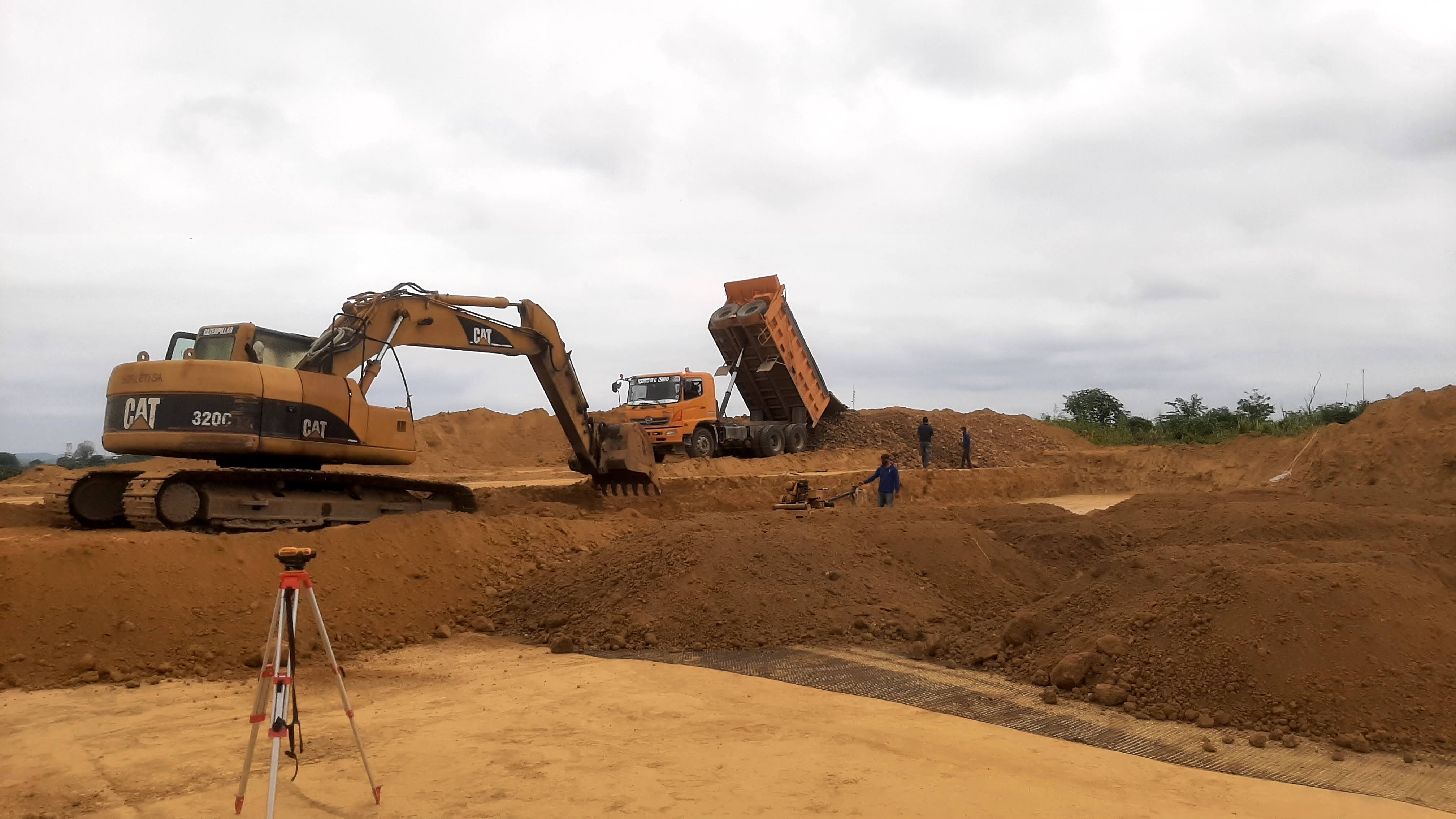 Agripac Cerecita - Movimiento de Tierra