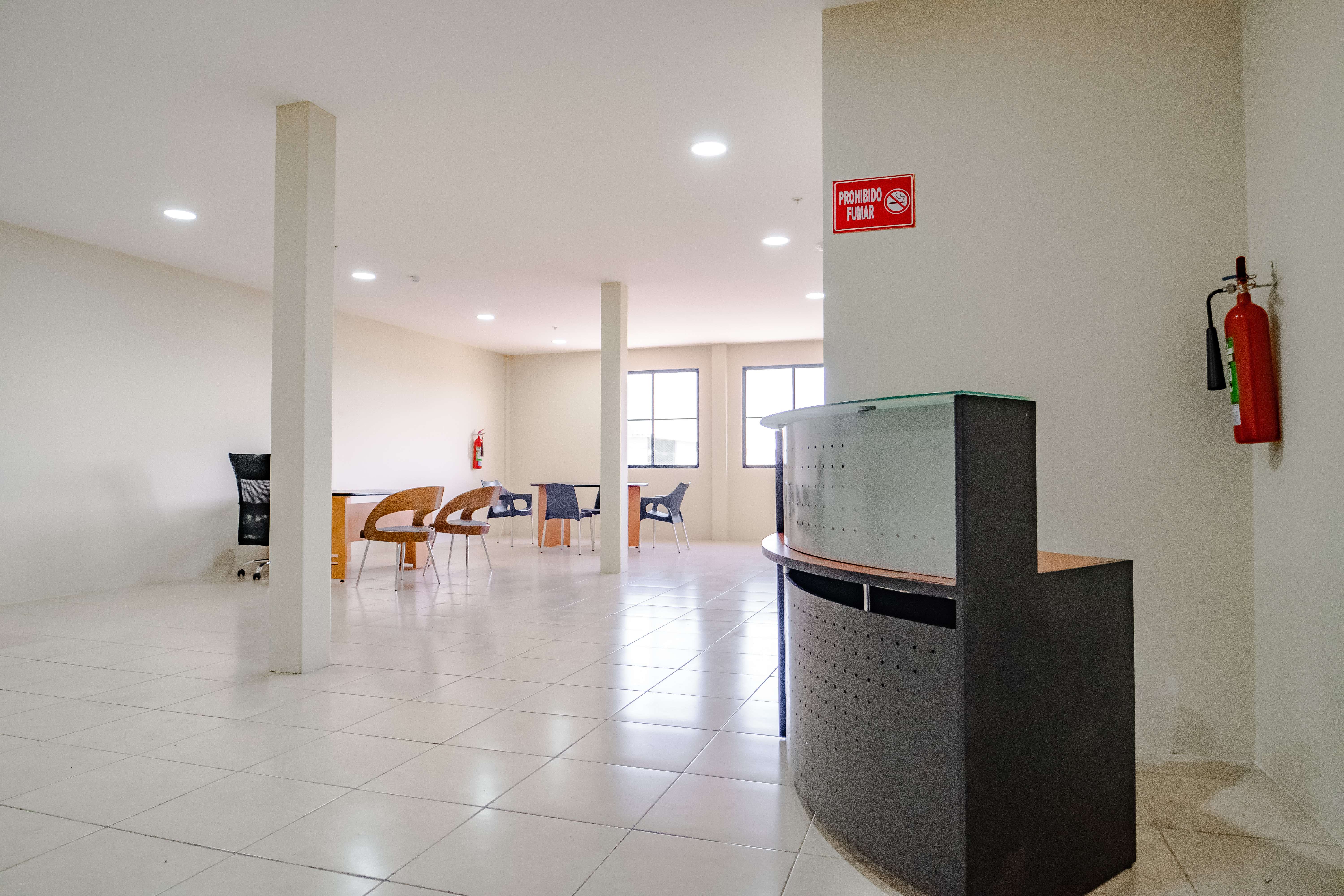 Recepción y área de atención